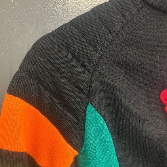 Rossignol S sweater padded down shoulders very small small.. excellent condition - Picture 10 of 15